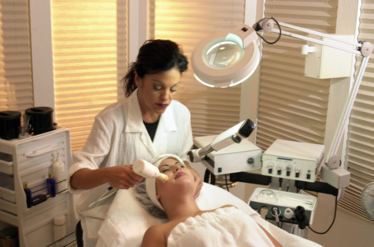 How Do I Find the Best Dermatologist Near Me