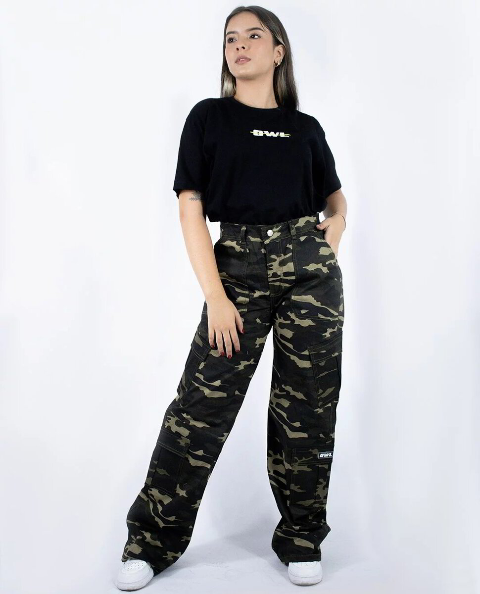 Cargo best sale militar mujer