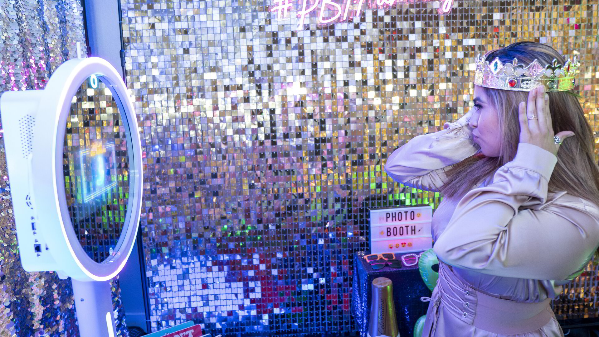 Open Air Photo Booth (Ring Light Booth)